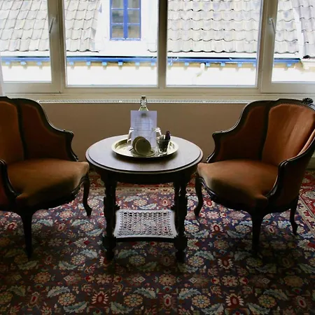 Au Lion D'or Bed & Breakfast