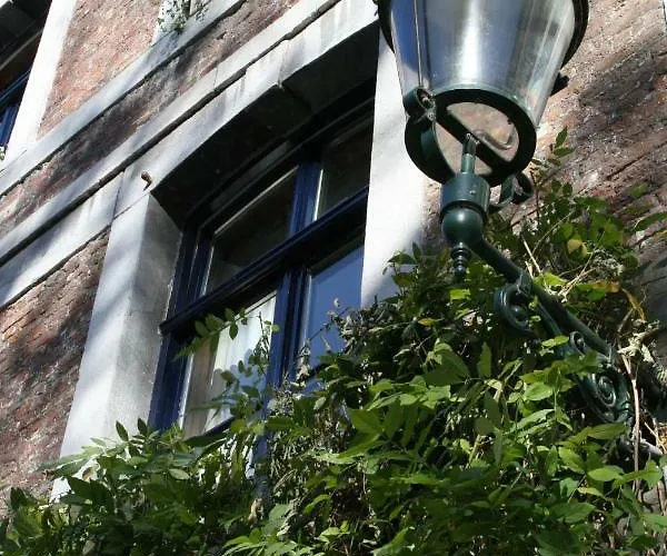 Bed & Breakfast Au Lion D'or Maastricht