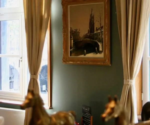 Bed & Breakfast Au Lion D'or